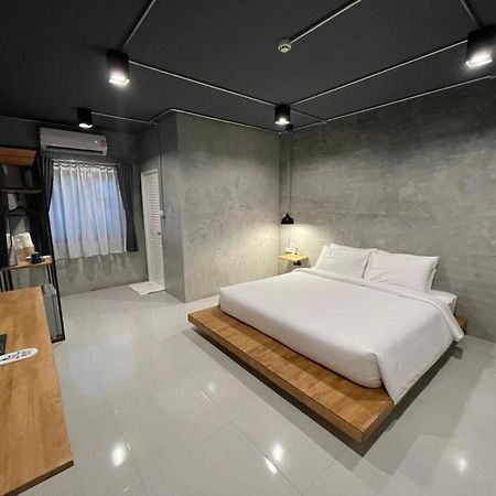 Loft Space Hotel Ranong Eksteriør bilde