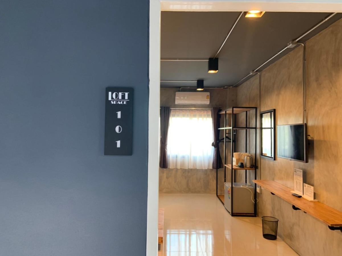 Loft Space Hotel Ranong Eksteriør bilde