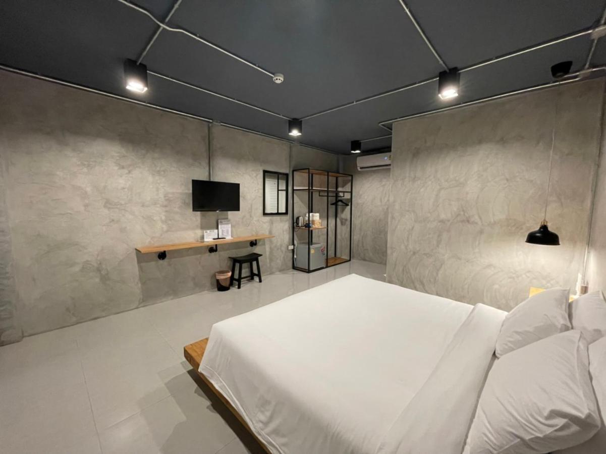 Loft Space Hotel Ranong Eksteriør bilde
