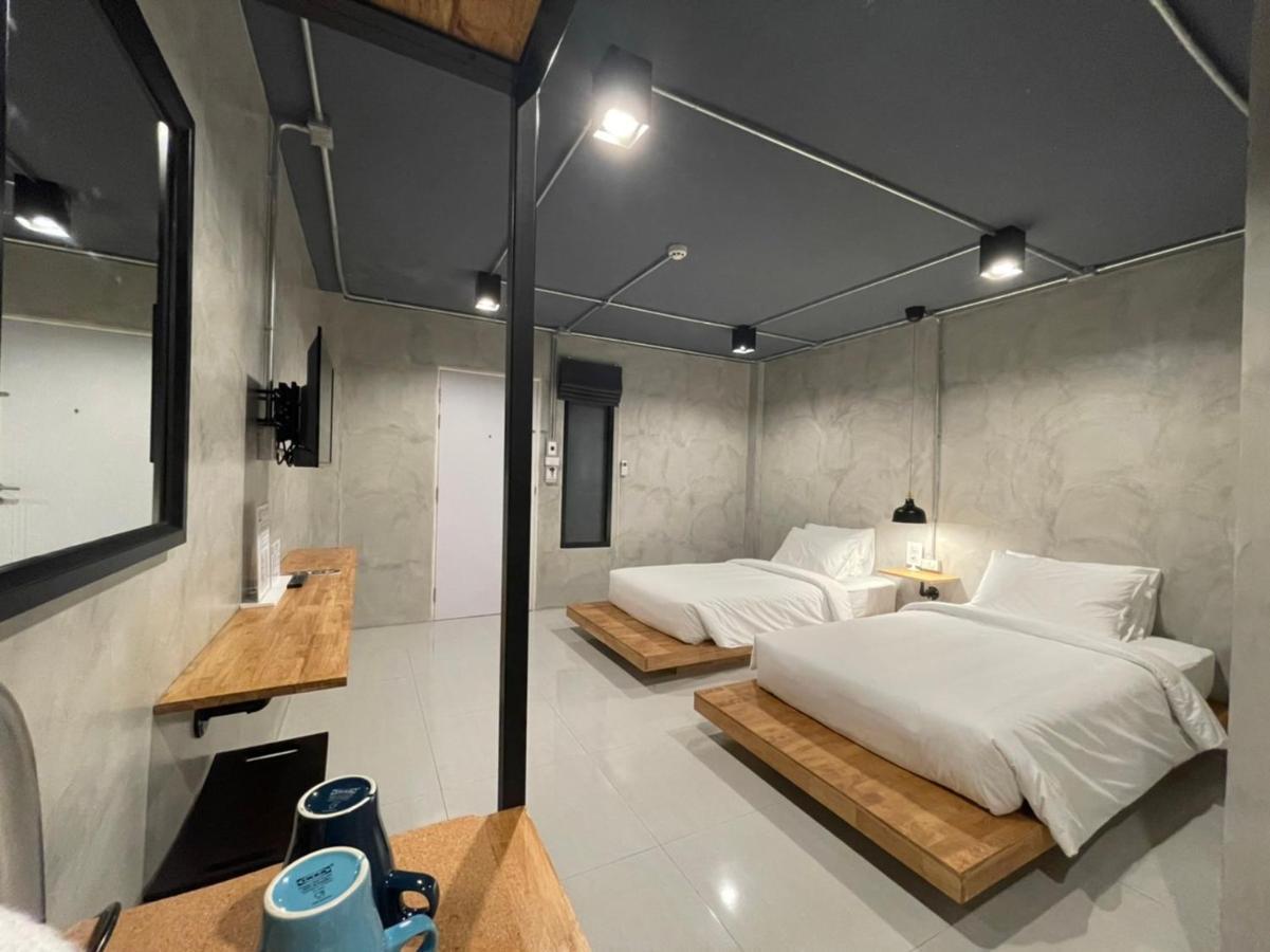 Loft Space Hotel Ranong Eksteriør bilde