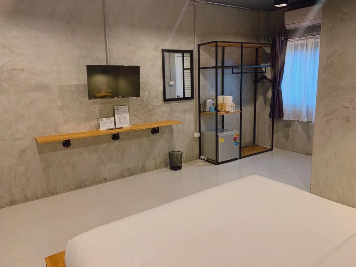 Loft Space Hotel Ranong Eksteriør bilde