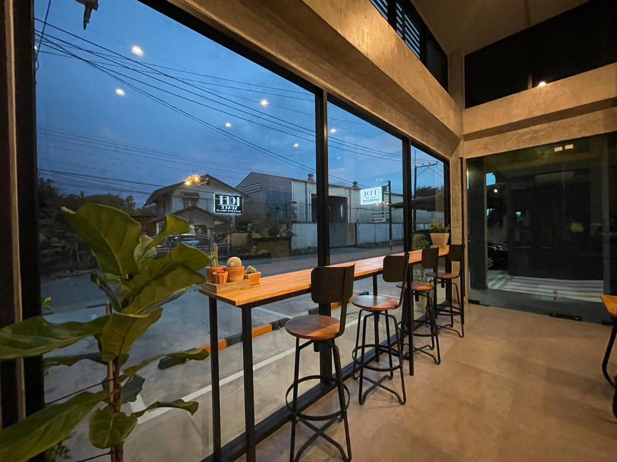 Loft Space Hotel Ranong Eksteriør bilde